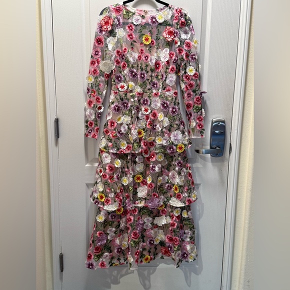 ELLIATT Neve Floral Tiered Gown Size S NWT Romantic Embroidered Mesh Midi Dress - Picture 5 of 8